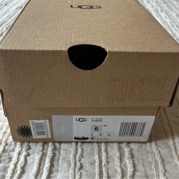 UGG Dakota Moccasin Slippers - Picture 8 of 13